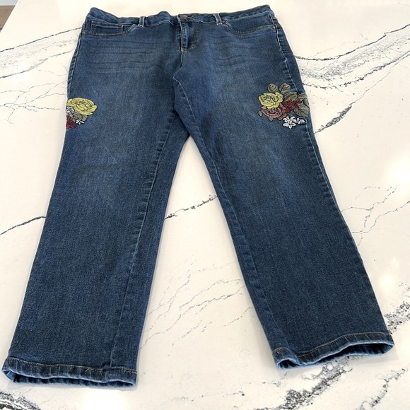 Workshop Republic Clothing Skinny Stretchy Blue Jean with Floral Details sz. 12 - Picture 1 of 11